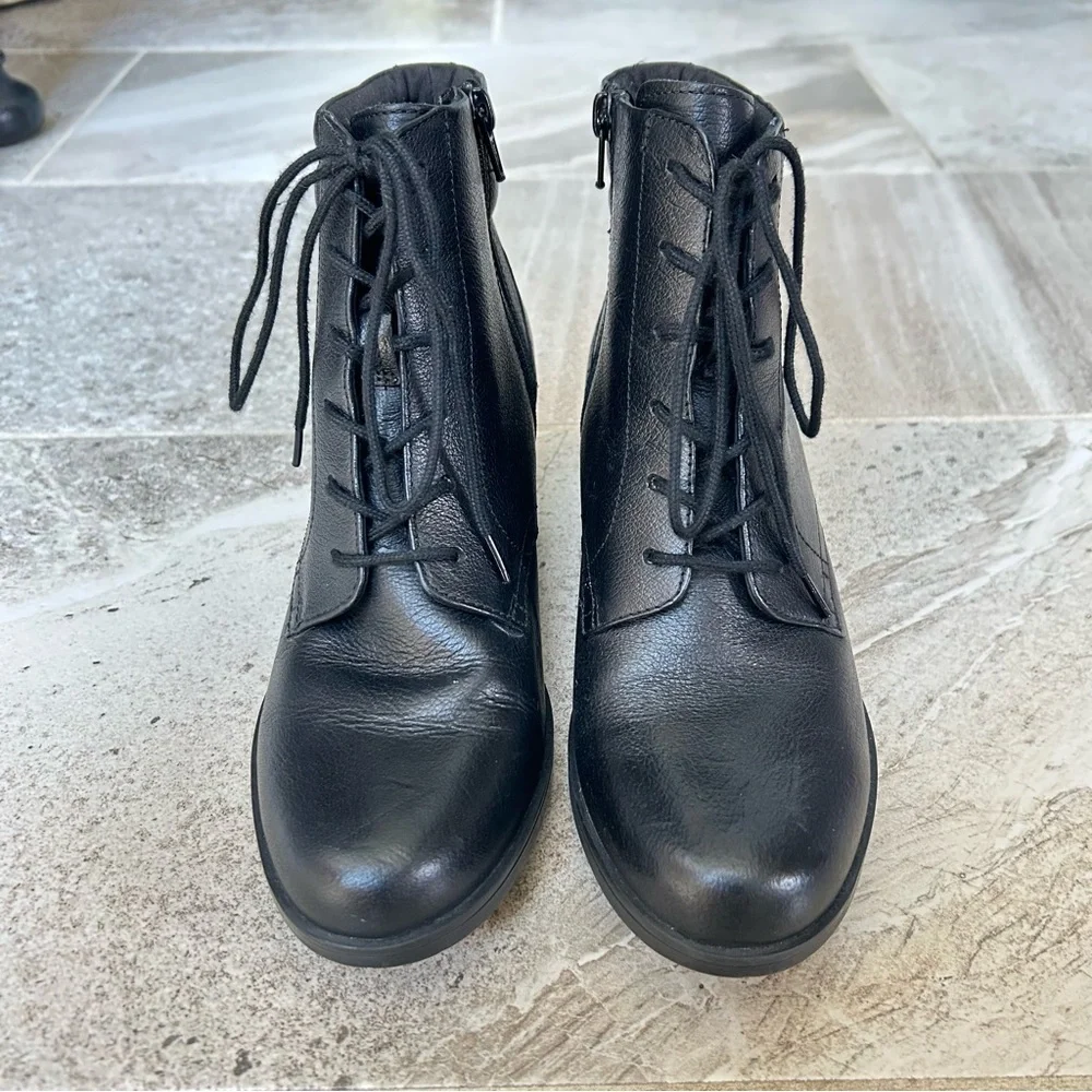 Clarks Women’s Hollis Jasmine Black Leather Lace Up Ankle Boots, Size 8.5M - Picture 4 of 13